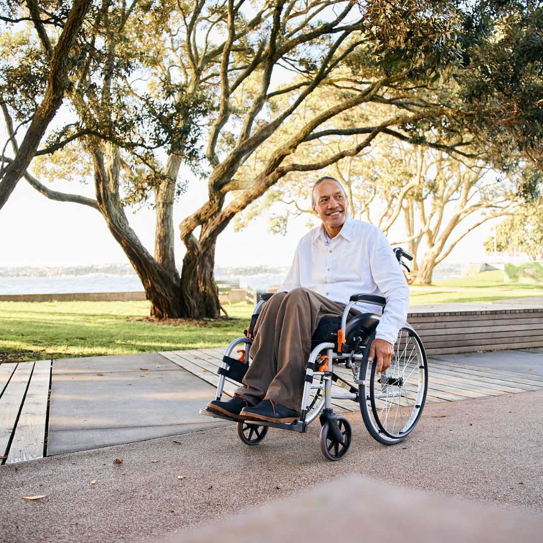 Karma Agile Self-Propelling Wheelchair