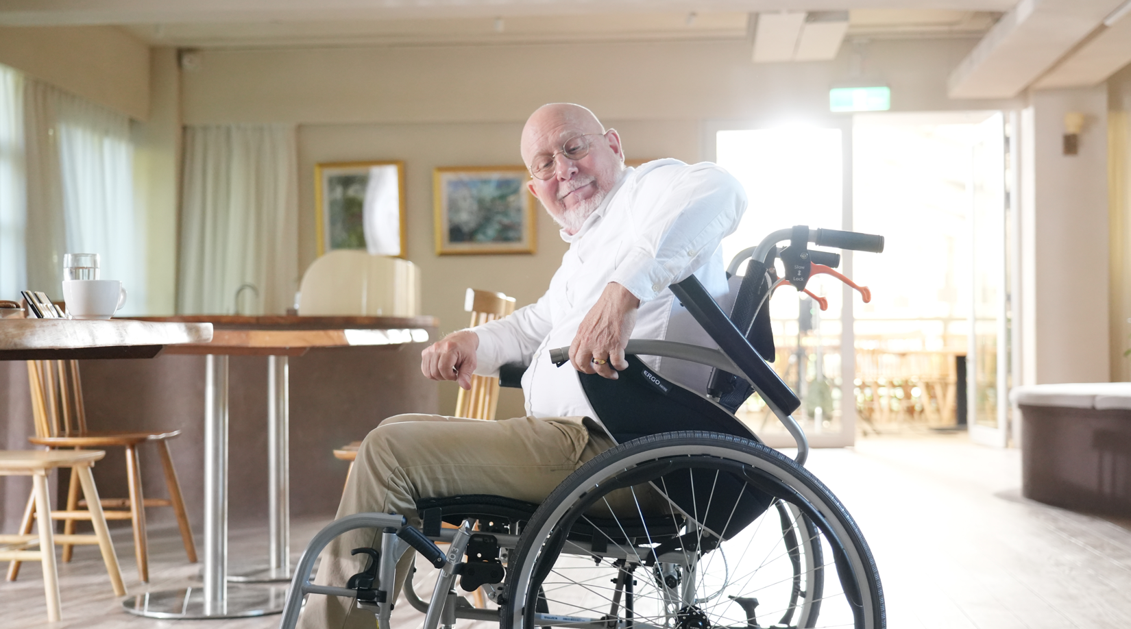 Karma Ergo 3 Self-Propelling Wheelchair