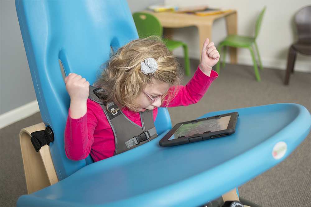 Special Tomato Mobile Activity Tray