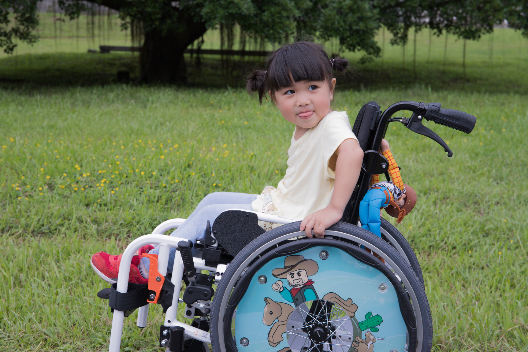 Karma Flexx Junior Self-Propelling Wheelchair